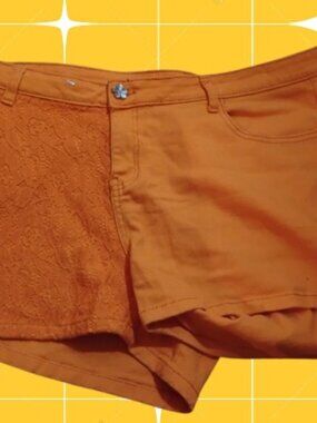 Crystal Vogue Shorts 🔮 🧡